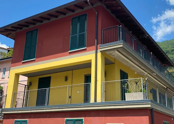 The Duplex - Big With Terraces *