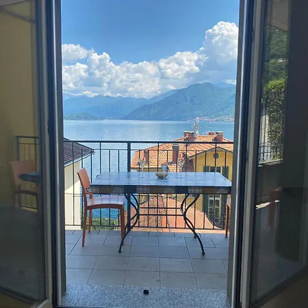 The Duplex - Big With Terraces *